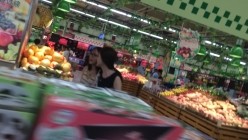 《大神魔手 极品CD》超市商场贴身TP各种高冷漂亮小姐姐神秘裙内不穿内裤露B性感T内想不到我们日常生活中有这么多隐藏的骚妹 截图5