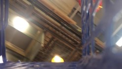 《大神魔手 极品CD》超市商场贴身TP各种高冷漂亮小姐姐神秘裙内不穿内裤露B性感T内想不到我们日常生活中有这么多隐藏的骚妹 截图12