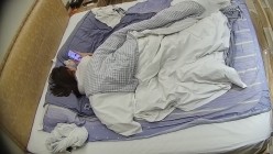 酒店偷拍连续入住几天的大学情侣身材不错的马尾女和男友三天的性爱生活 截图4