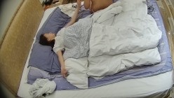 酒店偷拍连续入住几天的大学情侣身材不错的马尾女和男友三天的性爱生活 截图8