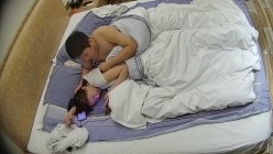 酒店偷拍连续入住几天的大学情侣身材不错的马尾女和男友三天的性爱生活 截图12