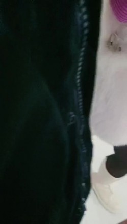 戏精演绎姐夫趁家里没人玩弄邻居巨乳妹被小姨子撞破花钱把她拉下水一块3P 截图2