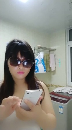 最新价值500国产孕妇奶妈群流出私拍集 很是骚气的奶妈粉丝福利 挤奶自慰直播洗澡 截图11