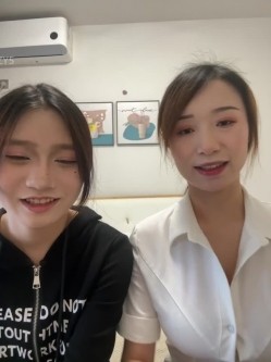️清纯主播【202509yoyo】表姐带着表妹下海直播、在线教口活、练习做爱姿势 截图6