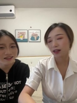 ️清纯主播【202509yoyo】表姐带着表妹下海直播、在线教口活、练习做爱姿势 截图16