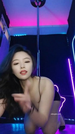 极品御姐~裸舞天花板~极品钢管舞~【台湾小飘飘】极致诱惑 截图16
