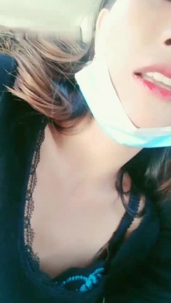 颜值不错骚气妹子野外车震第二部 开裆肉丝口交舔JJ拨开内裤抽插呻吟娇喘 截图5