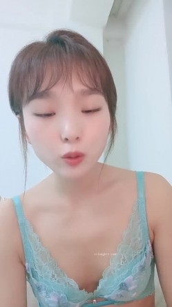 核弹！校花被干了~20小时~【杨洋小妹妹】无套啪啪~吞精~ 截图13