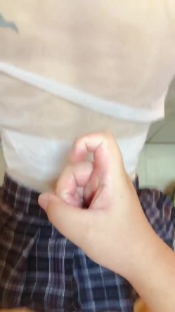 长沙夫妻，记录和骚货妻子的日常镜子前啪啪，户外车震，雨天路边啪啪 截图1