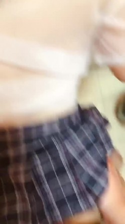 长沙夫妻，记录和骚货妻子的日常镜子前啪啪，户外车震，雨天路边啪啪 截图6