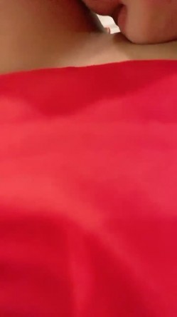 校花级女神 ️【蜜桃Ya】长腿细腰。酒店无套约啪，内射一股白白精液 ️爽！！ 截图12