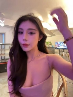【linjianvhai】主播极品网红脸御姐乖巧露脸听指挥 长腿黑丝高跟职业装 户外勾引自慰诱惑抽插喷水 截图2