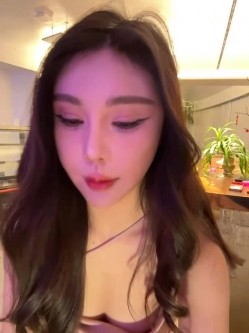 【linjianvhai】主播极品网红脸御姐乖巧露脸听指挥 长腿黑丝高跟职业装 户外勾引自慰诱惑抽插喷水 截图3