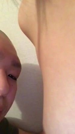【云盘不慎泄密】甜美日系妹子性爱自拍流出附生活照 外表清纯原来内心淫荡无比 截图9
