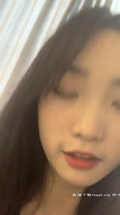 火辣身材甜美巨乳萌妹网购的情趣装跳蛋到货，自慰试用特写玩弄粉逼震动棒，翘起屁股深插非常诱人 截图13