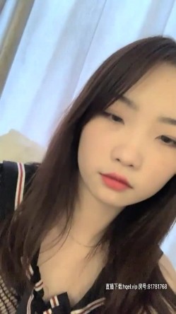 火辣身材甜美巨乳萌妹网购的情趣装跳蛋到货，自慰试用特写玩弄粉逼震动棒，翘起屁股深插非常诱人 截图14