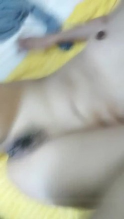 颜值不错丰满小姨子 双人激情口交啪啪 截图12
