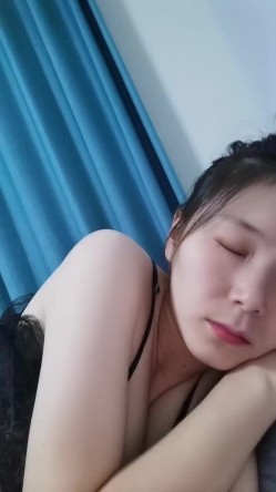 大奶孕妇自己玩跳蛋震骚逼和各位聊骚 截图12