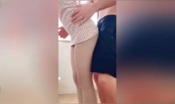 早上卫生间直接偷袭强上女房东 截图4