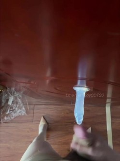 圣诞狂欢 Cindy腿腿 国产极品人气TS，长相清纯身材一流，一双纤细的大长腿，不输任何女人 截图16