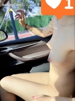 【极品女奴 ️重磅核弹】性爱调教女奴天花板『BM大官人』最强私拍 ️落地窗前全裸捆绑后入 对白很搞笑 高清1080P原版 截图13