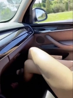 【极品女奴 ️重磅核弹】性爱调教女奴天花板『BM大官人』最强私拍 ️落地窗前全裸捆绑后入 对白很搞笑 高清1080P原版 截图15