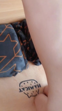 小姨人是真好，这雪融融的白皙皮肤，跪在客厅诱惑我，真的是太好啦！ 截图8