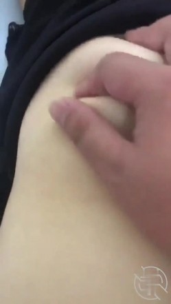乱伦 大表姐 暴操表姐干出白浆一个多月的真实记录 截图9