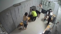 舞蹈班《监控破解》偷拍多位美女学员后台换衣服 截图12