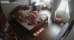️【破解摄像头】破解摄像头啪啪啪 求操遭拒枕头自慰 截图10