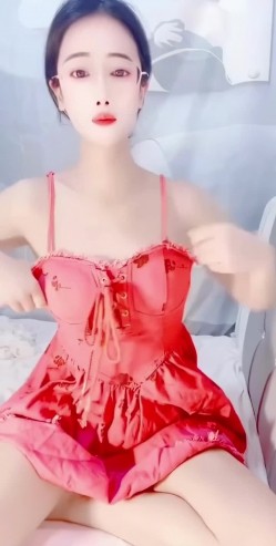 骚逼主播【私人老师】不愧是楼凤,口活干炮一条路,业务很熟练,掰逼展示,裸舞诱惑,眼镜妹骚啊 截图2