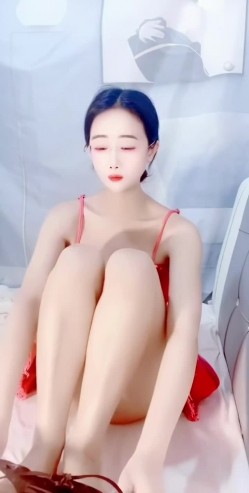 骚逼主播【私人老师】不愧是楼凤,口活干炮一条路,业务很熟练,掰逼展示,裸舞诱惑,眼镜妹骚啊 截图3