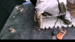 白丝妹子想说话呀，嘴被堵住了，无语。 截图11