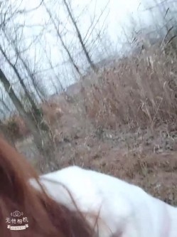 【妖媚婷儿】户外勾引代驾小哥被舔逼拿玉米棒槌自慰人妻妖媚婷儿喜欢背着老公去农村工地勾引陌生农民工 截图2
