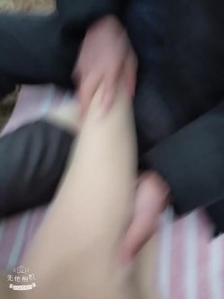 【妖媚婷儿】户外勾引代驾小哥被舔逼拿玉米棒槌自慰人妻妖媚婷儿喜欢背着老公去农村工地勾引陌生农民工 截图5