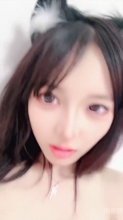 ️猫系校花女神【乖乖饱饱】超级漂亮 裸舞 道具 爽死 截图14