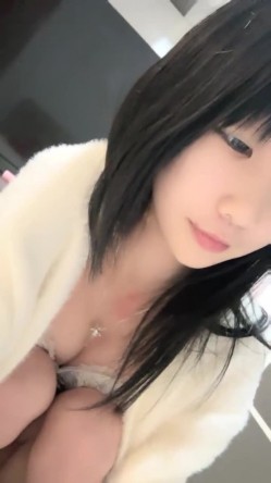 校花学妹【兔牙】看的我鸡巴蠢蠢欲动 截图8