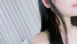 顶级绿播女神太美了颜值秒杀明星性感诱惑到爆，完美的身材又大又软的绝世美乳和名器美穴一线天 截图11