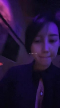 178胸膜！~【傲胸新木优子】，KTV土豪淫乱，高端酒店会牛郎！夜生活真是丰富，之前还爱装逼不脱呢 截图16