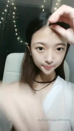 01小柠檬长相甜美清纯妹子自慰啪啪，洗完澡掰穴特写抽插猛操手指插入自慰 截图8