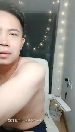 01小柠檬长相甜美清纯妹子自慰啪啪，洗完澡掰穴特写抽插猛操手指插入自慰 截图14