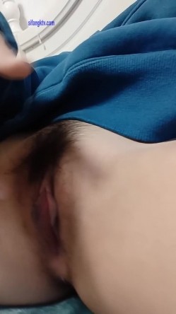 快手极品少妇【素素吖】私拍定制大尺度啪啪自慰 被眼镜大叔猛操 截图16