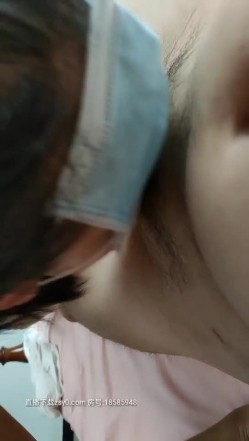 小奶猫戏精情侣精彩演绎大叔500块勾引穿得很潮的少妇上门钟点工提供性服务啪啪口爆吞精对白清晰 截图13