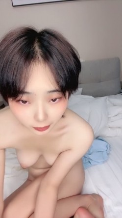 【蜜桃】这个团队真顶又新增2名校花~群P美女如云~爽 截图10