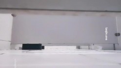 商场卫生间偷拍暗访，【公厕偷拍】，第一现场直播，各种美女雪白屁股尿湿阴毛 截图2
