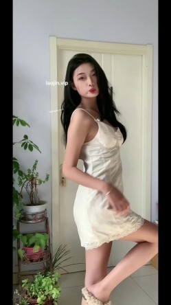 泡良大神，【阿曼达】。付费VIP，几位绝品女神泄密福利，露脸，高颜值模特空姐 截图5