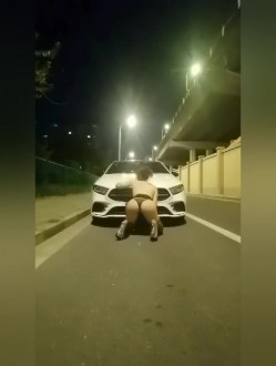 雌堕人妻宇宸酱：屋里吃完网友的肉棒，接主人的任务”外出营业 哼，才不是我想拍的 截图16