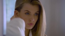 Young.Fantasies.5.2020.Vixen.720p.mp4 截图4