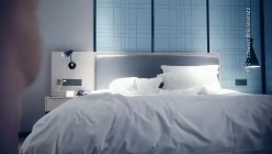 七天探花_深夜场丰满大奶美女，抠完B戴套后入推车奶子一晃一晃真诱人 截图14
