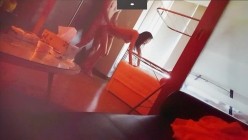酒店偷拍 ️泡良大神小李哥约炮苗条身材贫乳白领姐姐床上不过瘾站着抓着两个小奶子后入 截图14